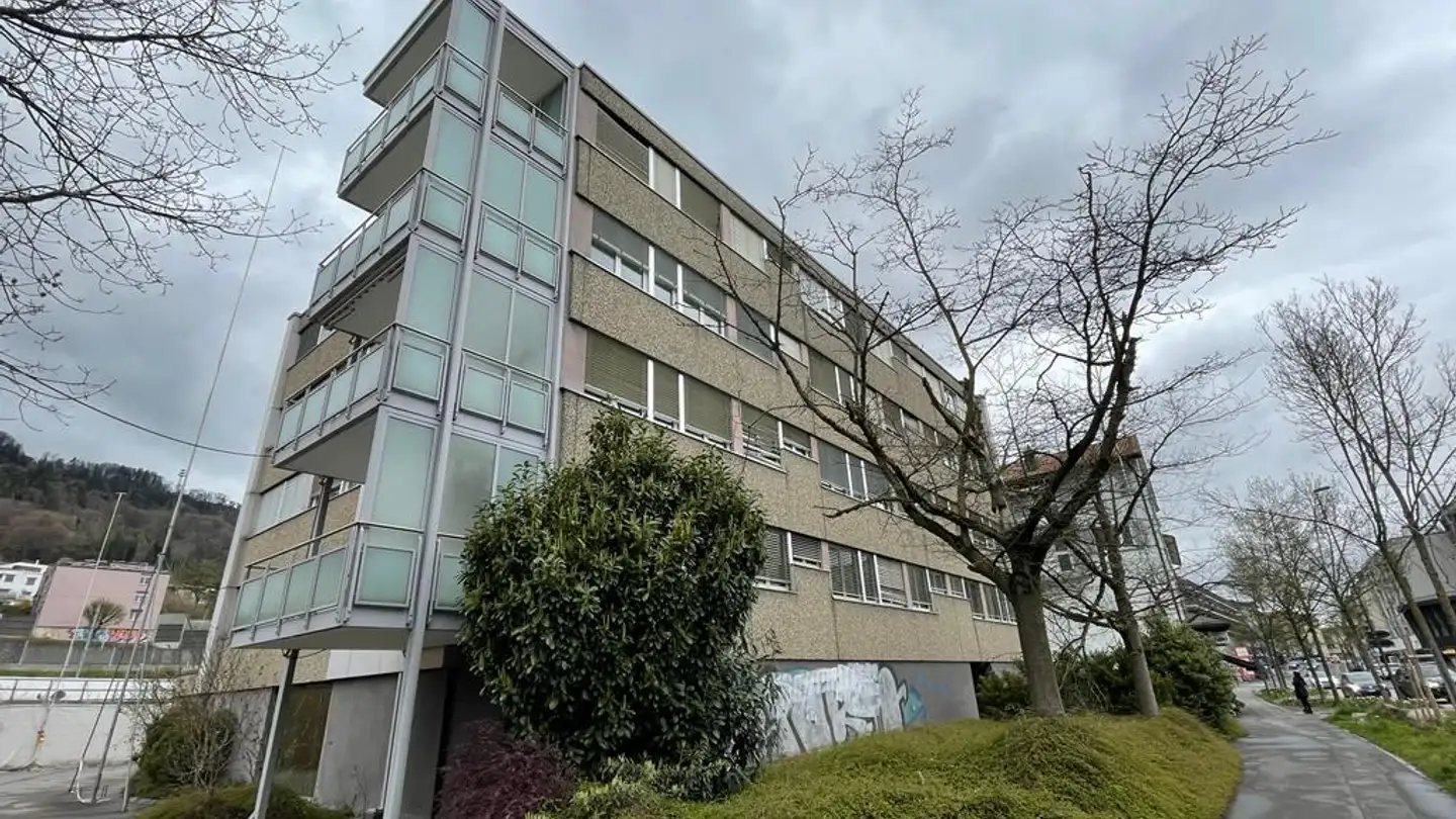 Espace de stockage à louer - Albisstrasse 22, 8134 Adliswil