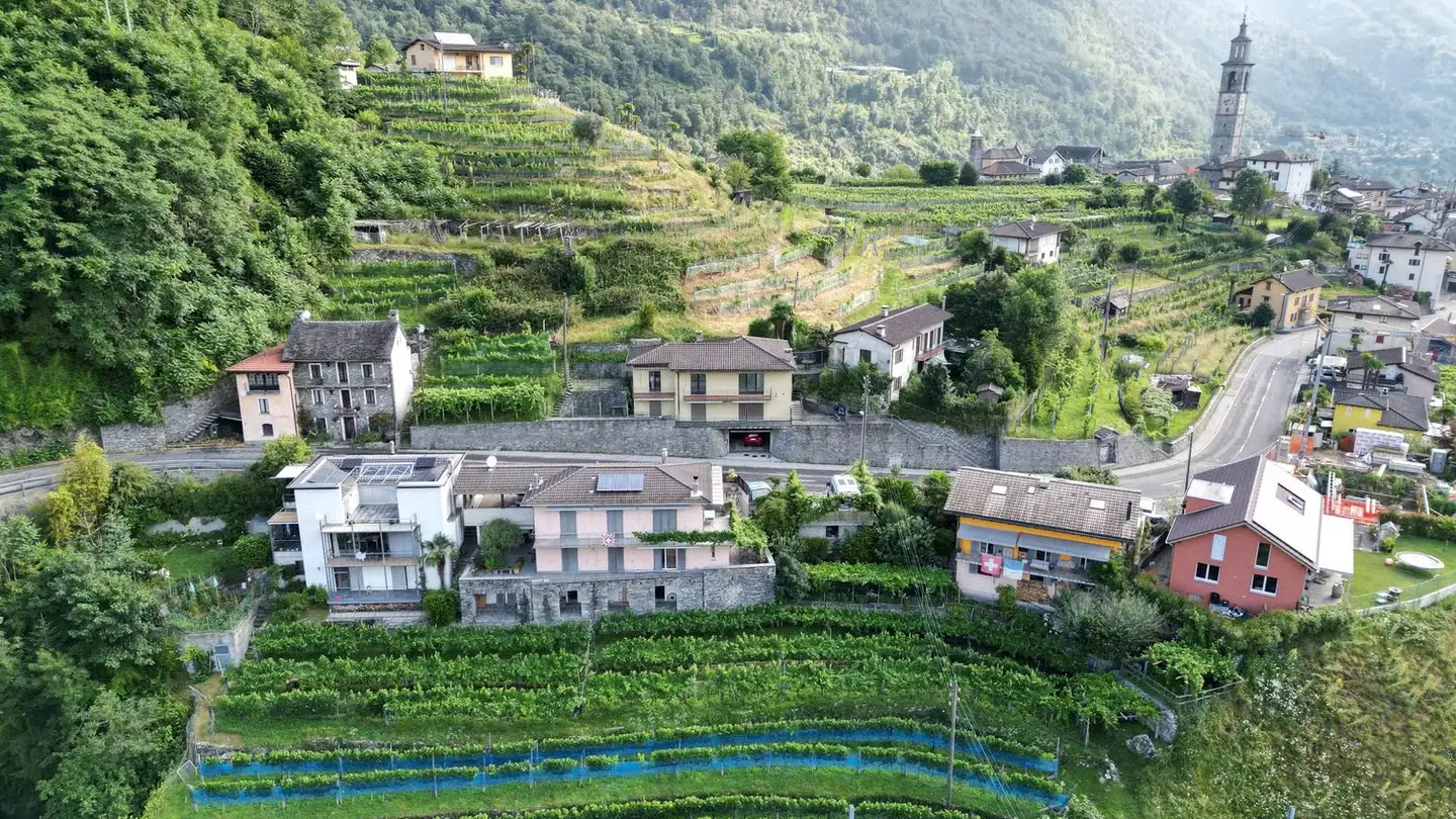 Stepped apartment for rent - Via Gottardo Piazzoni 8, 6655 Intragna