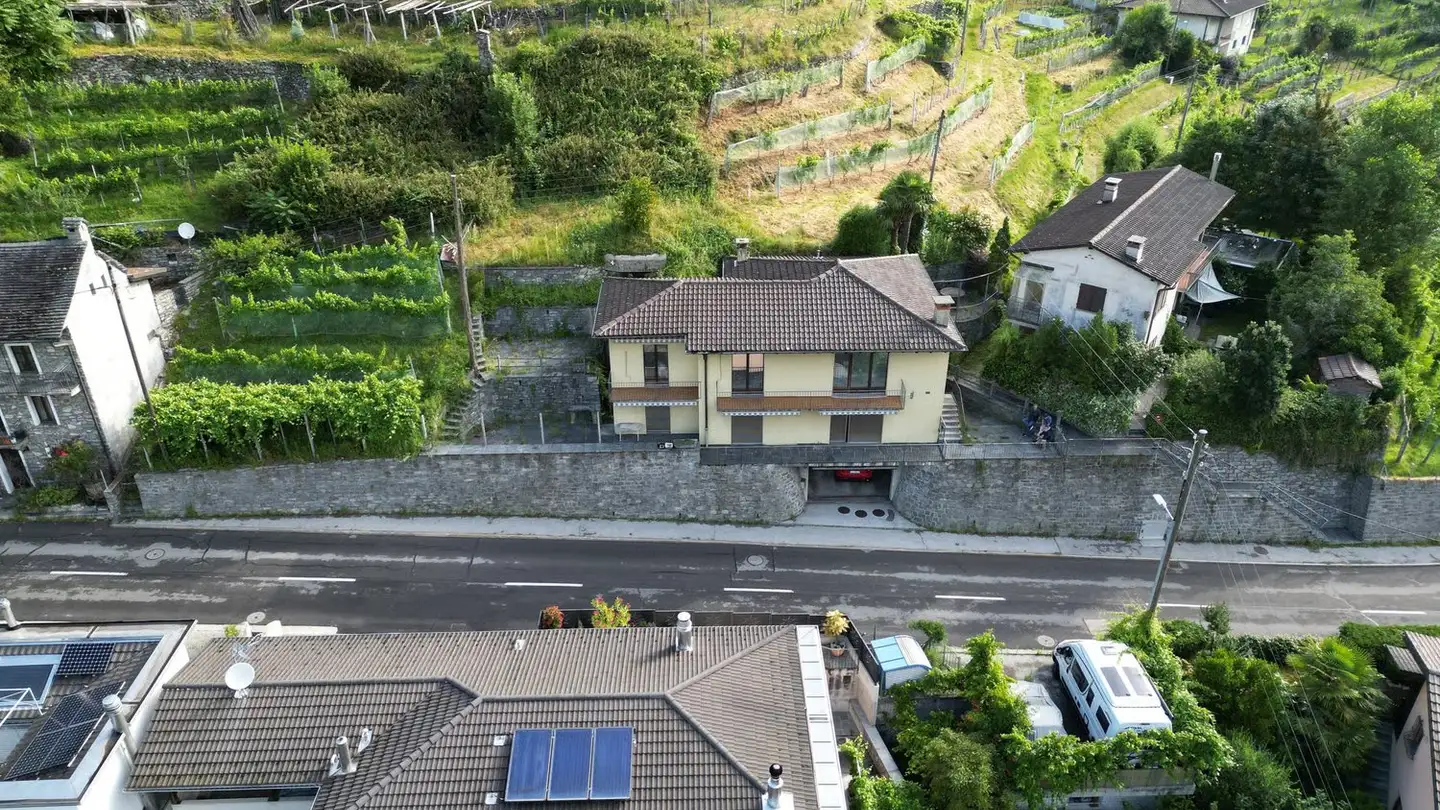 Stepped apartment for rent - Via Gottardo Piazzoni 8, 6655 Intragna - Photo 2