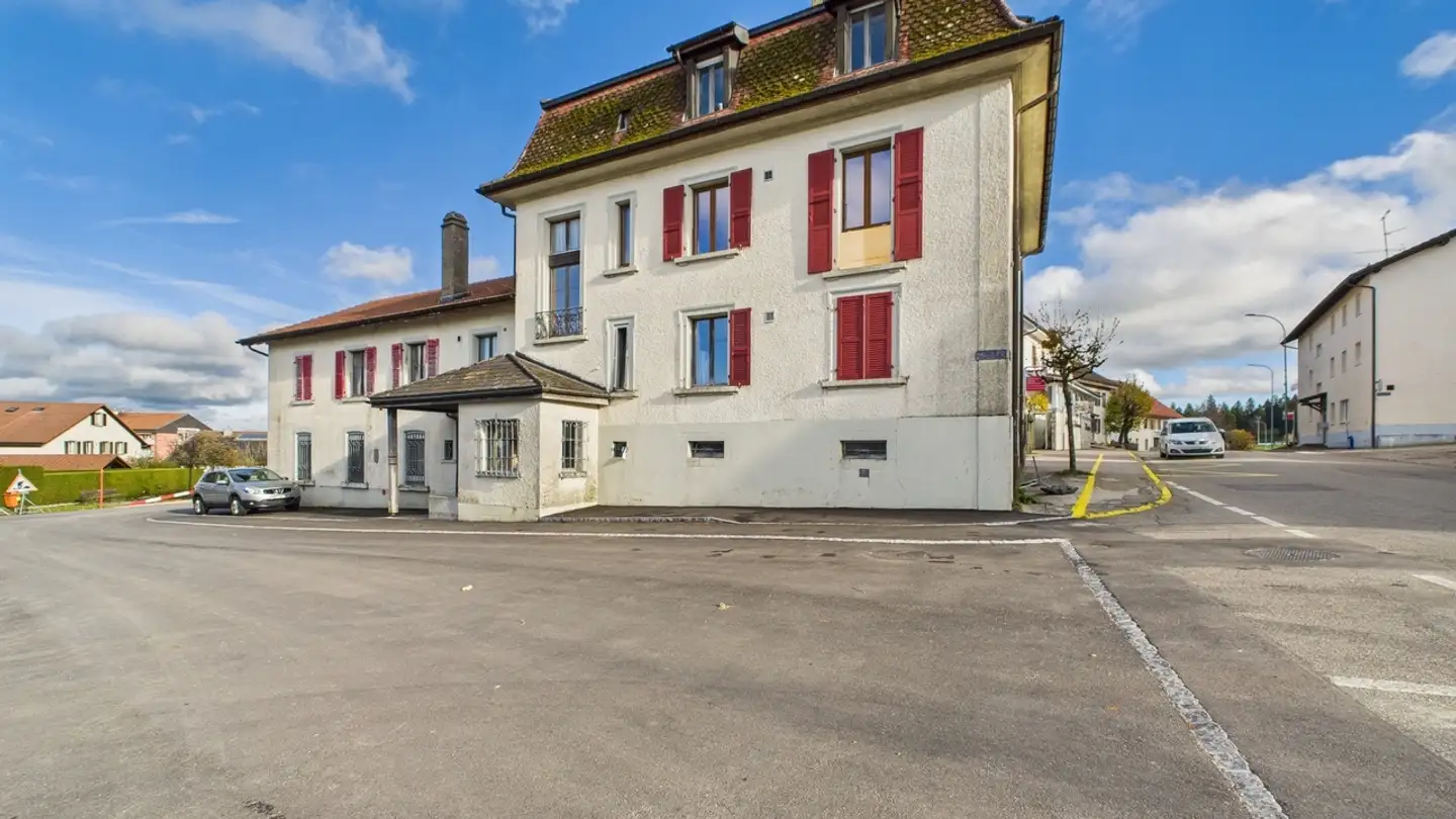 Residential building for sale - 2350 Saignelégier