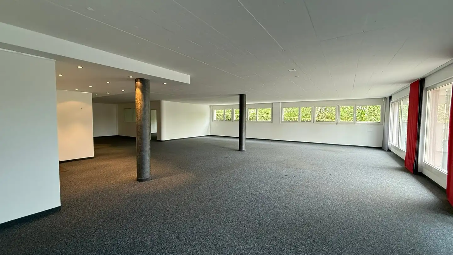 Gewerbe mieten - Roosstrasse 52, 8832 Wollerau - Foto 2