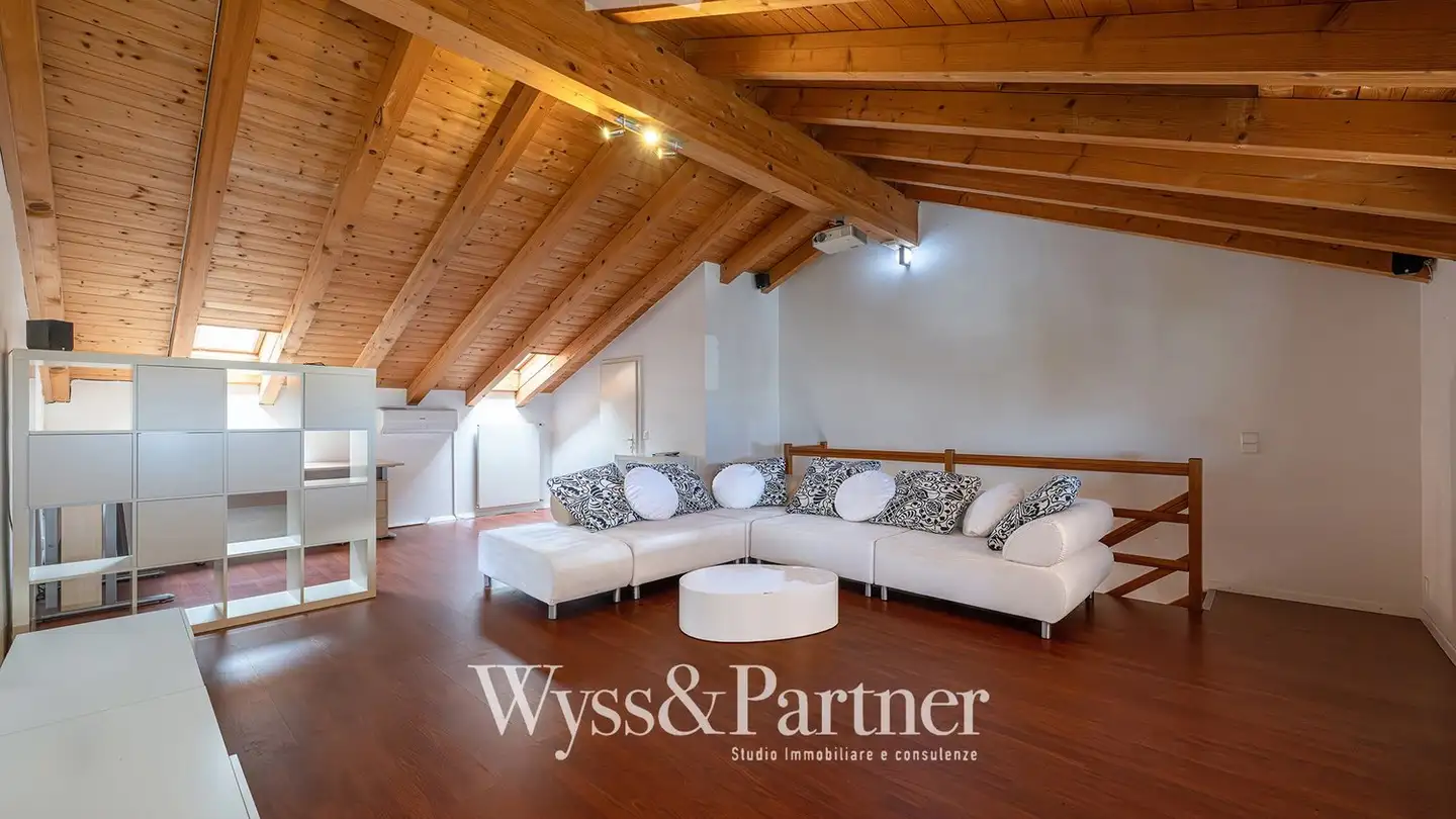 Appartement à louer - Via Fontanedo 17, 6597 Agarone