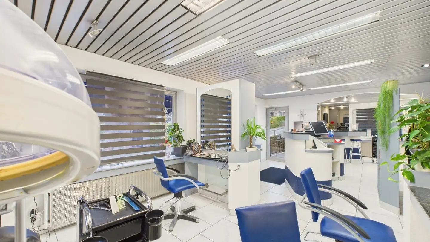 Shop for rent - 8610 Uster - Photo 4