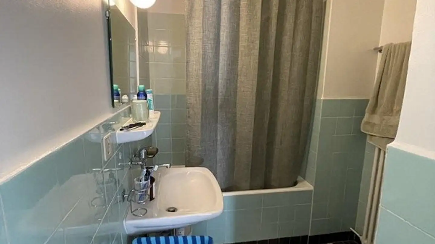 Appartamento in affitto - Avenue Des Collonges 5, 2520 La Neuveville - Foto 4