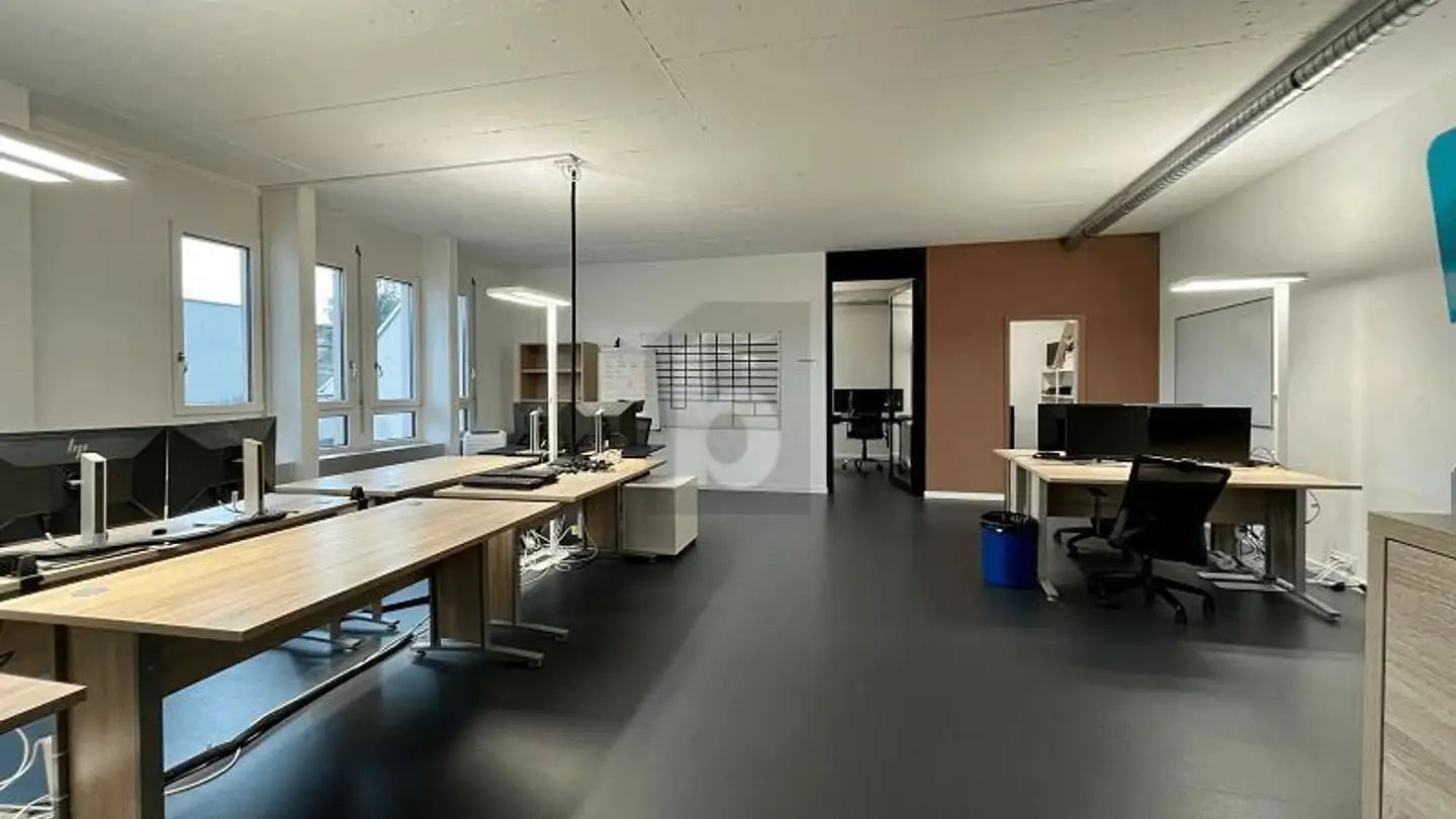 Office space for rent - 8953 Dietikon - Photo 4