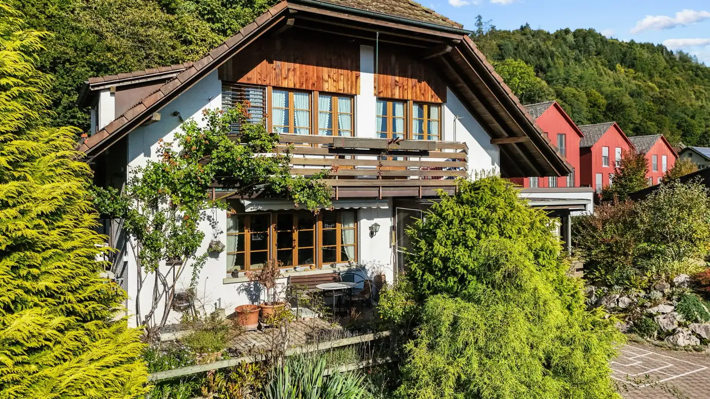 Semi-detached house for sale - Haldenstrasse 30, 4806 Wikon