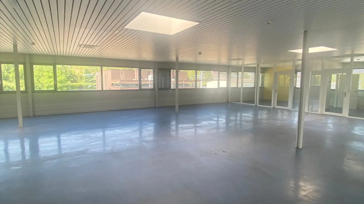 Industrial property for rent - Chemin De La Plaine 23, 2013 Colombier NE