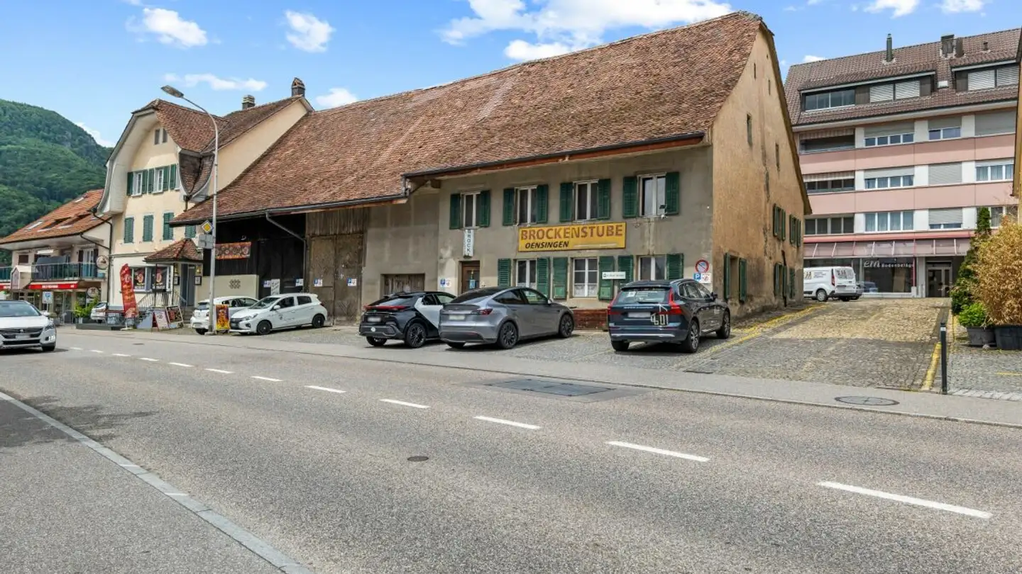 Mixed-use building for sale - Hauptstrasse 21, 4702 Oensingen