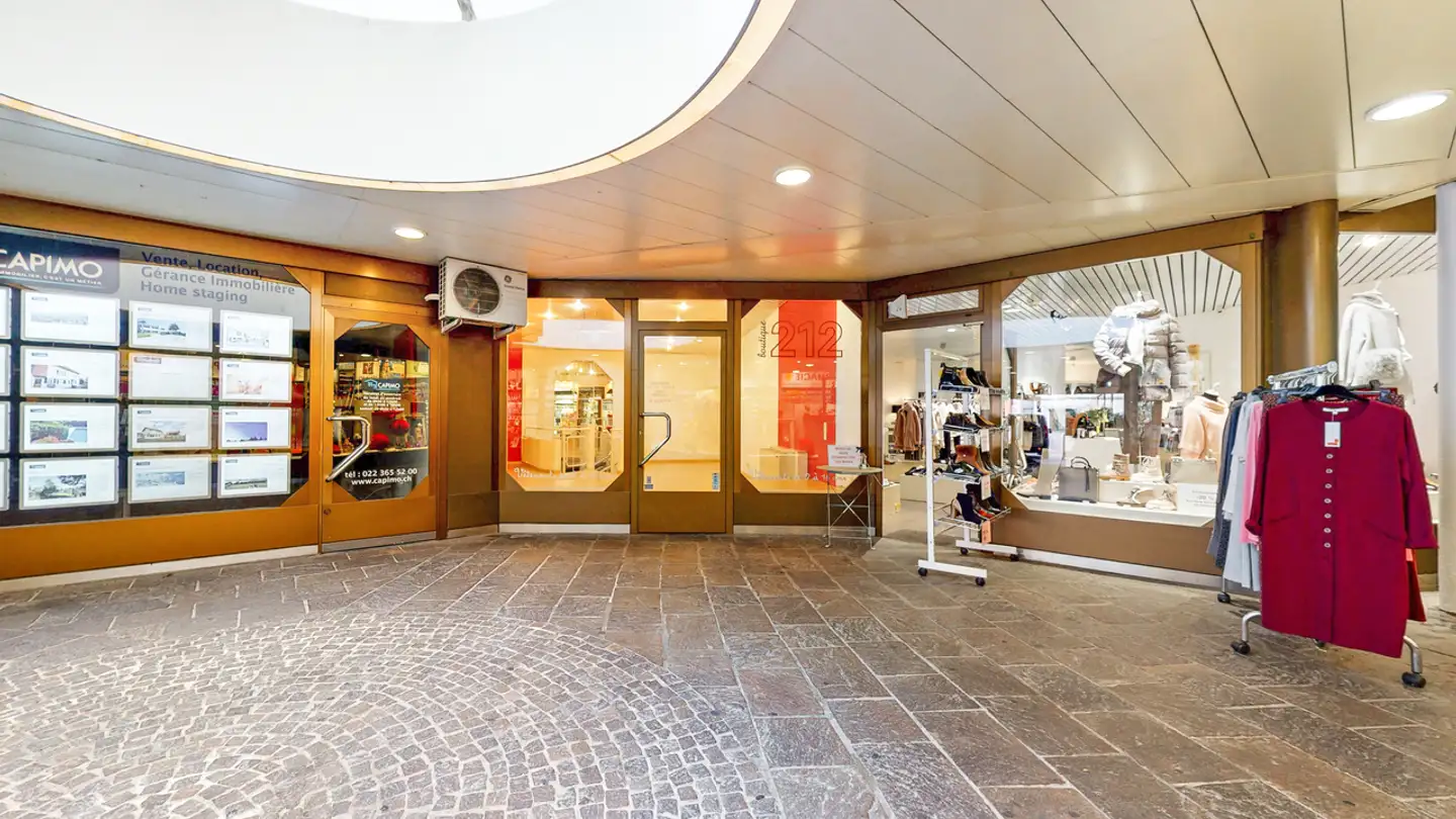 Magasin à louer - Rue De La Gare 9, 1260 Nyon - Photo 2