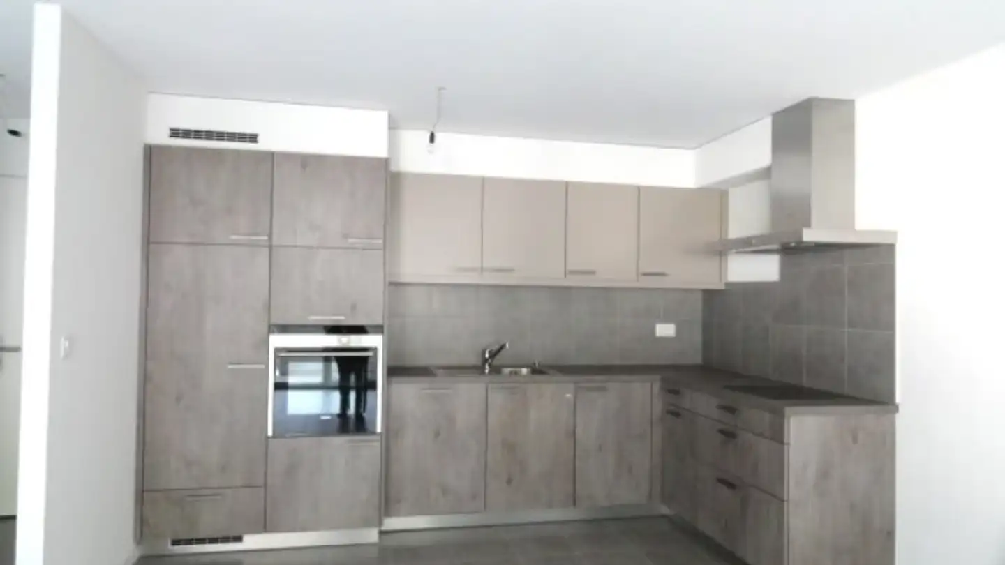 Apartment for rent - Rue De Venise 10, 1870 Monthey - Photo 2