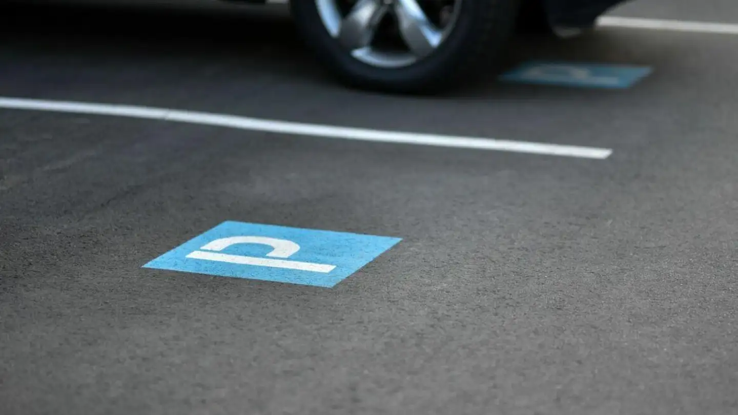 Tiefgaragenstellplatz mieten - Büntenstrasse 22, 8880 Walenstadt