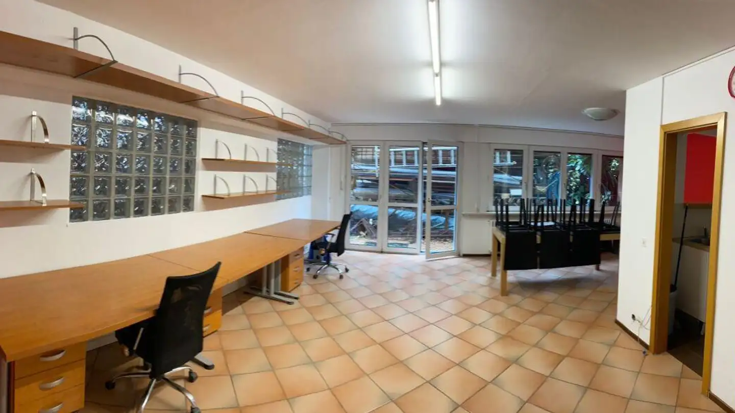 Spazio ufficio in affitto - Via Lische, 6855 Stabio - Foto 2