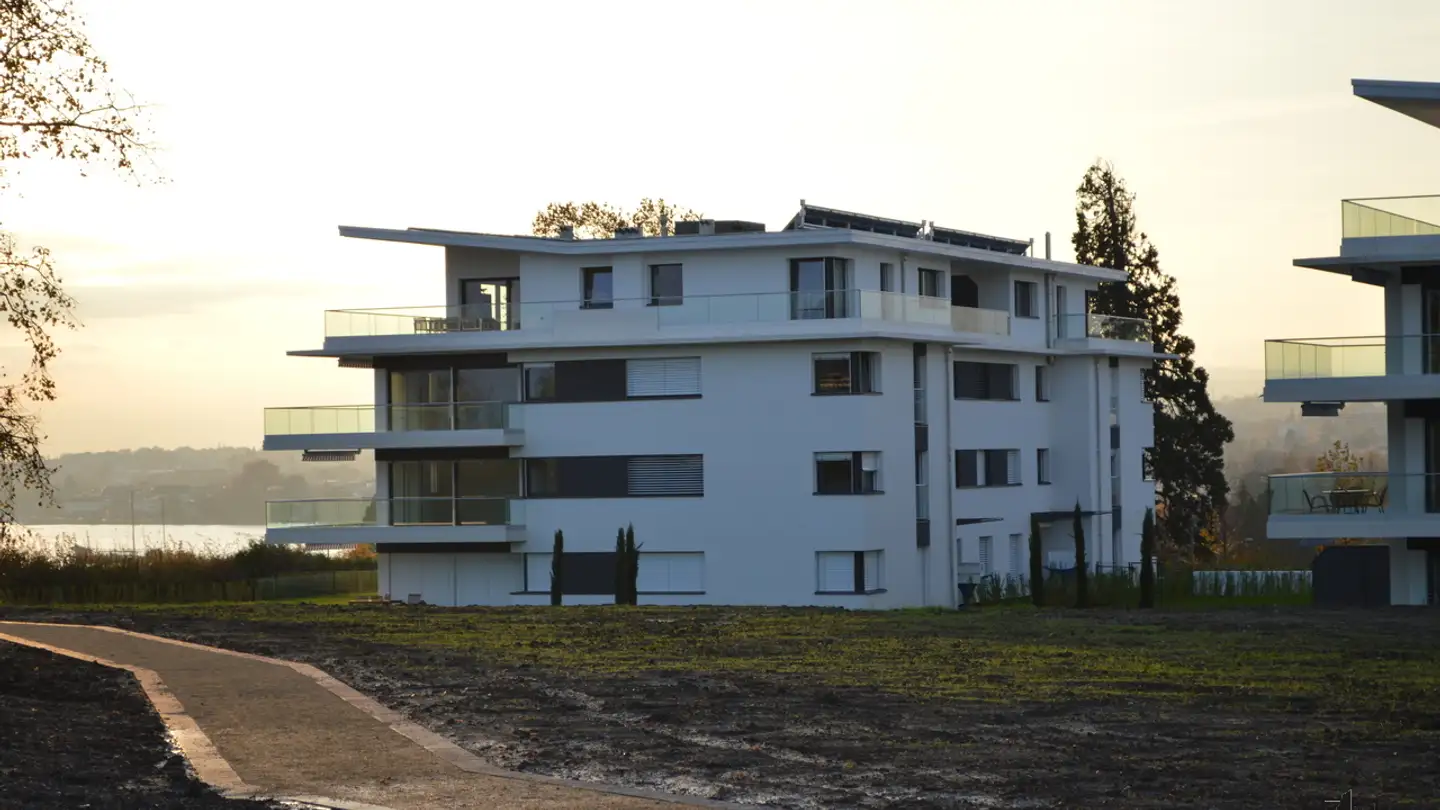 Covered parking space for rent - Allée Du Capellan 12, 1028 Préverenges