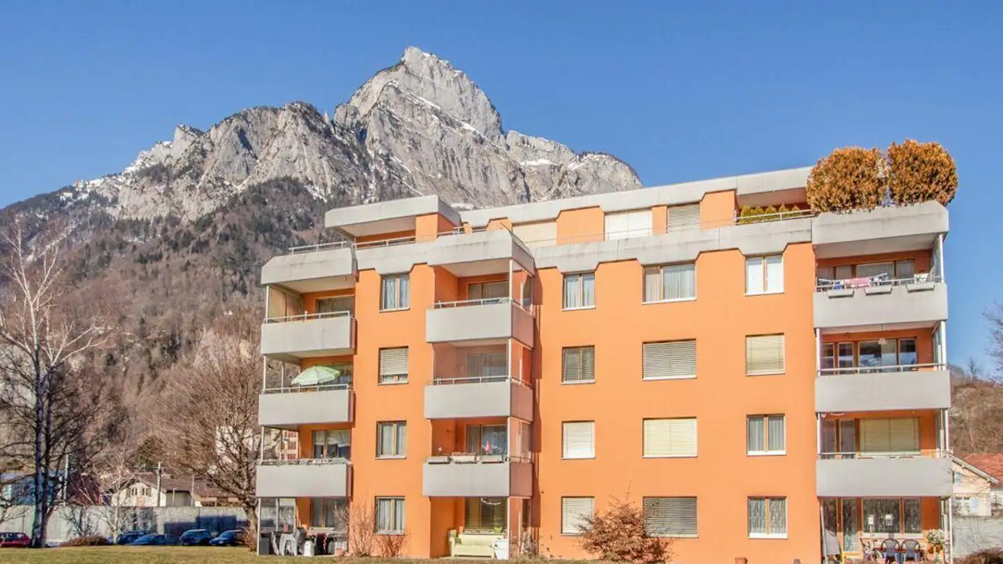 Tiefgaragenstellplatz mieten - Tandemweg 1, 7320 Sargans