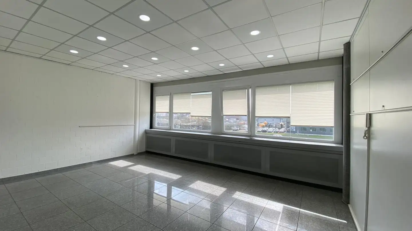 Commercial à louer - Roggenstrasse 3, 4665 Oftringen - Photo 4