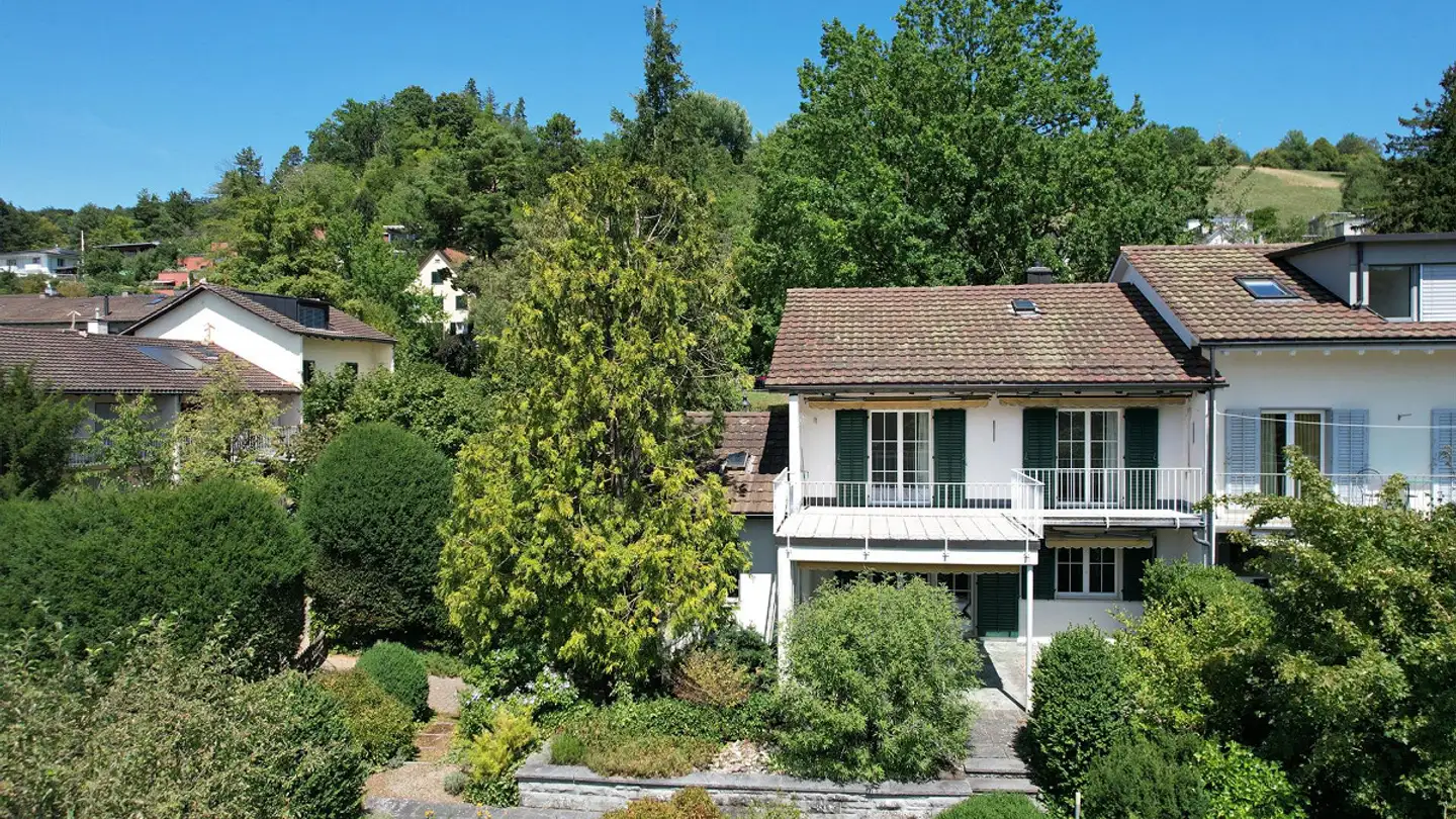 Semi-detached house for sale - Traubenweg 1, 8408 Winterthur