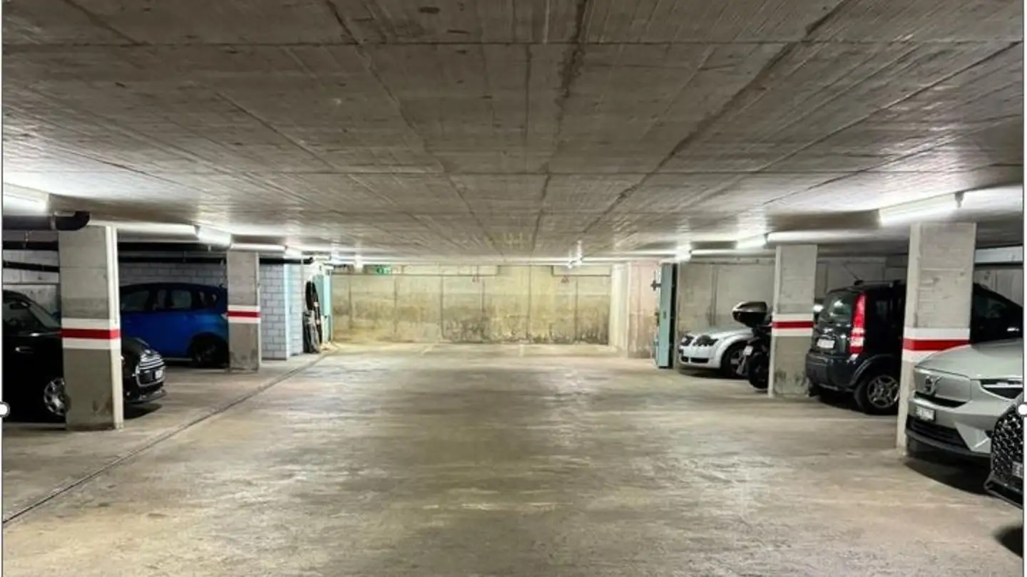 Place de parking souterraine à louer - Langmauerweg 11a, 3011 Bern - Photo 3