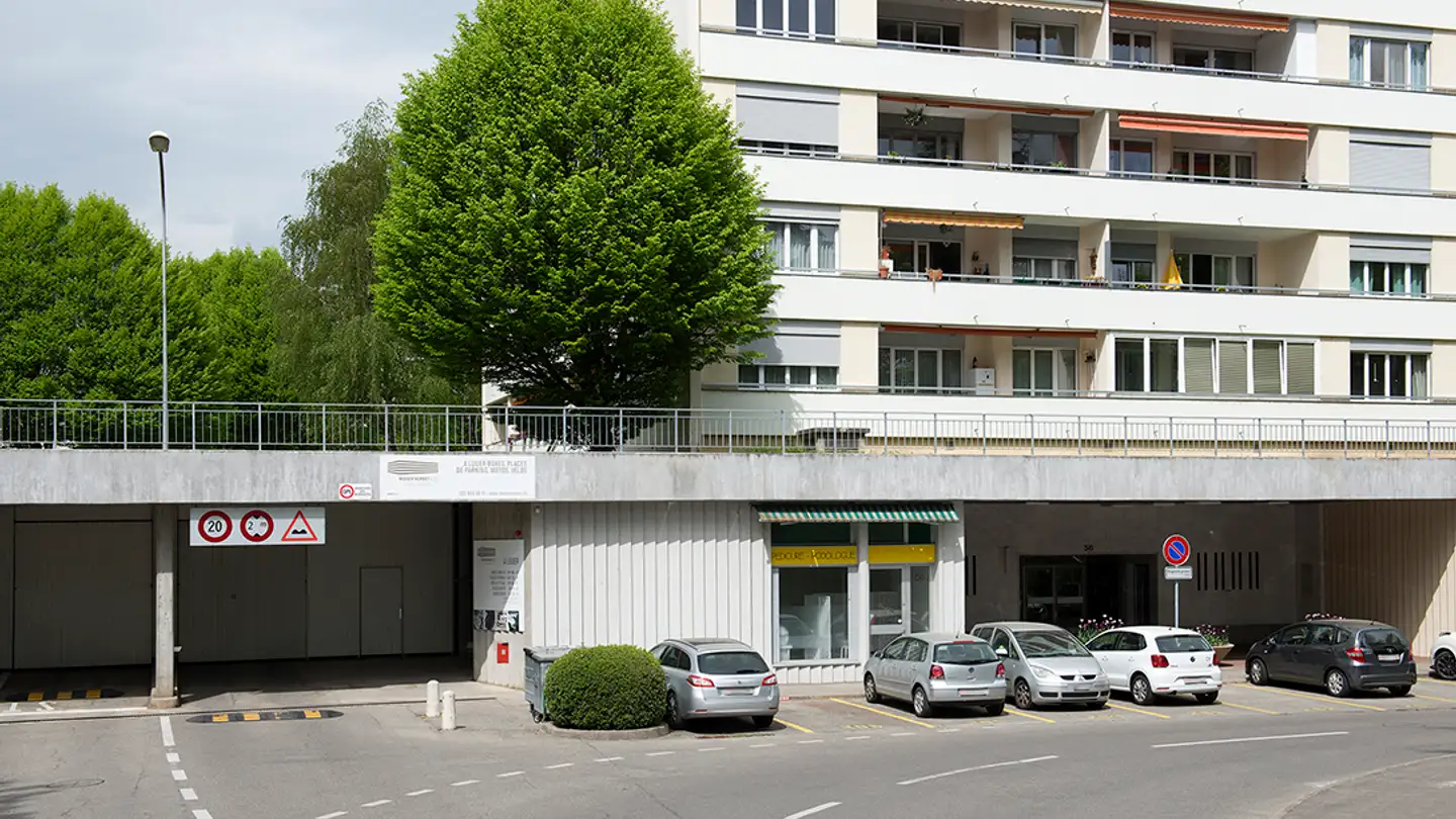 Tiefgaragenstellplatz mieten - Grand-Montfleury 2, 1290 Versoix - Foto 2