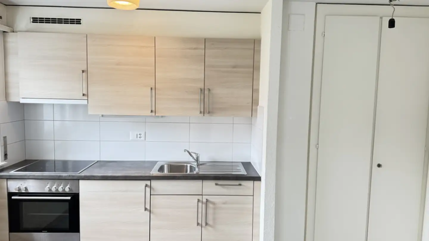 Apartment for rent - Rue de la Charrière 73 b, 2300 La Chaux-de-Fonds - Photo 3