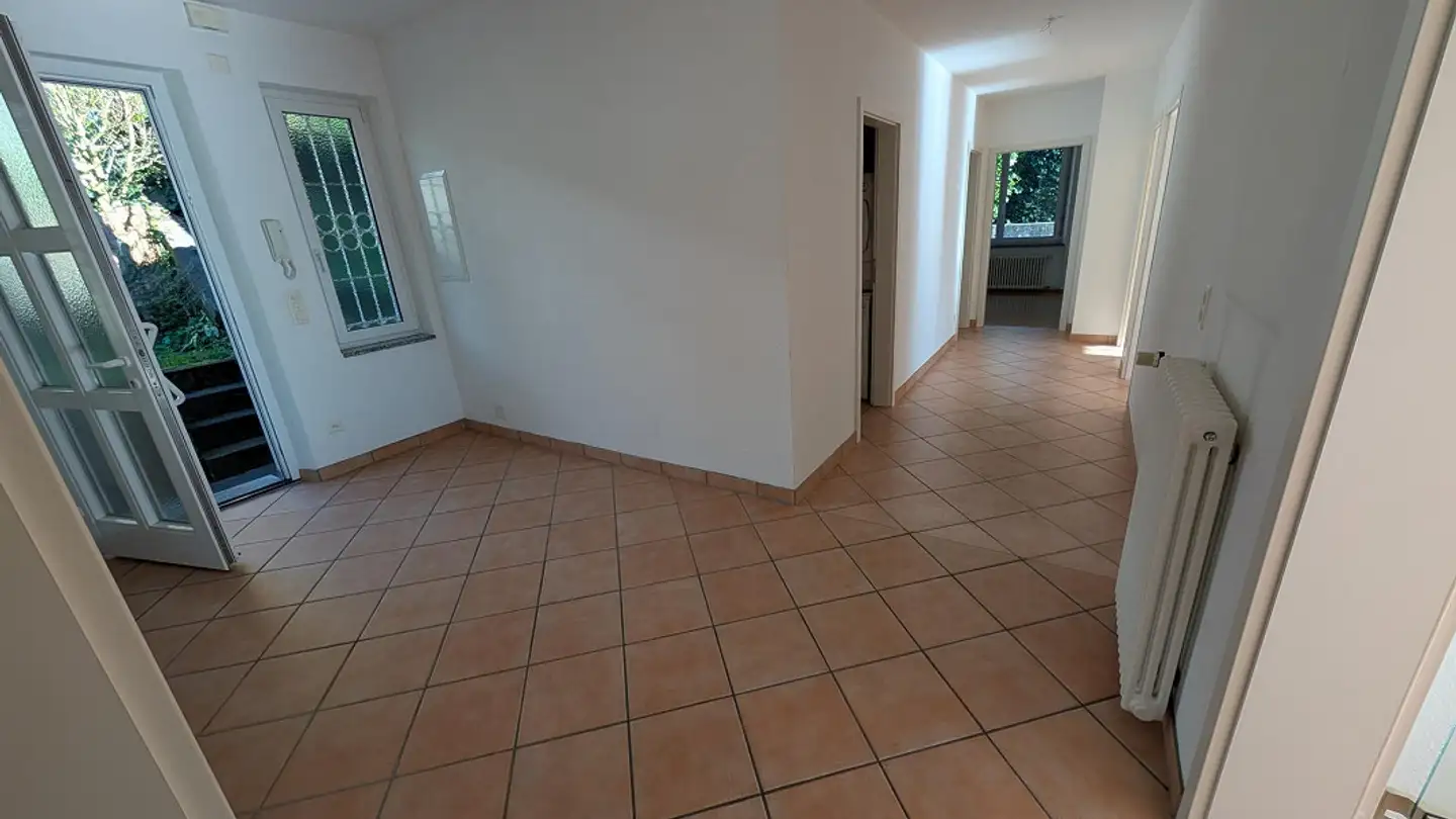 Appartamento in affitto - Via Ceresio Di Suvigliana 28, 6977 Ruvigliana - Foto 2