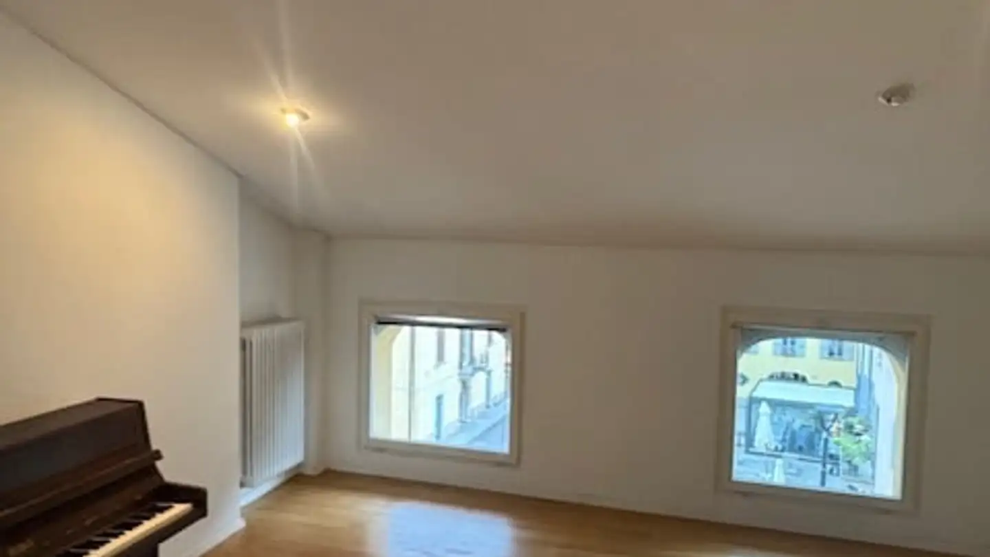 Appartamento in affitto - Piazza Grande 3, 6826 Riva San Vitale - Photo 2