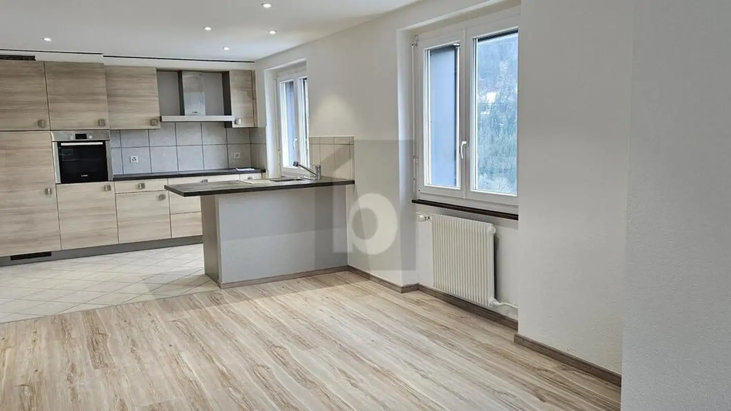 Appartement à louer - 2416 Les Brenets - Photo 2