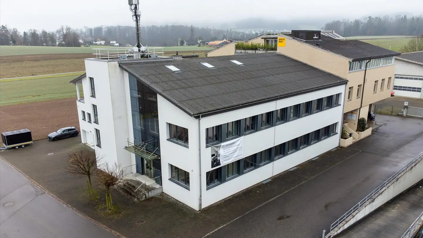 Spazio ufficio in affitto - Grundstrasse 1, 5436 Würenlos