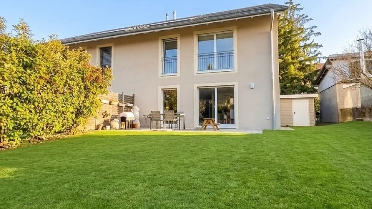 Casa singola in affitto - Rue de l'Eglise 15, 1128 Reverolle