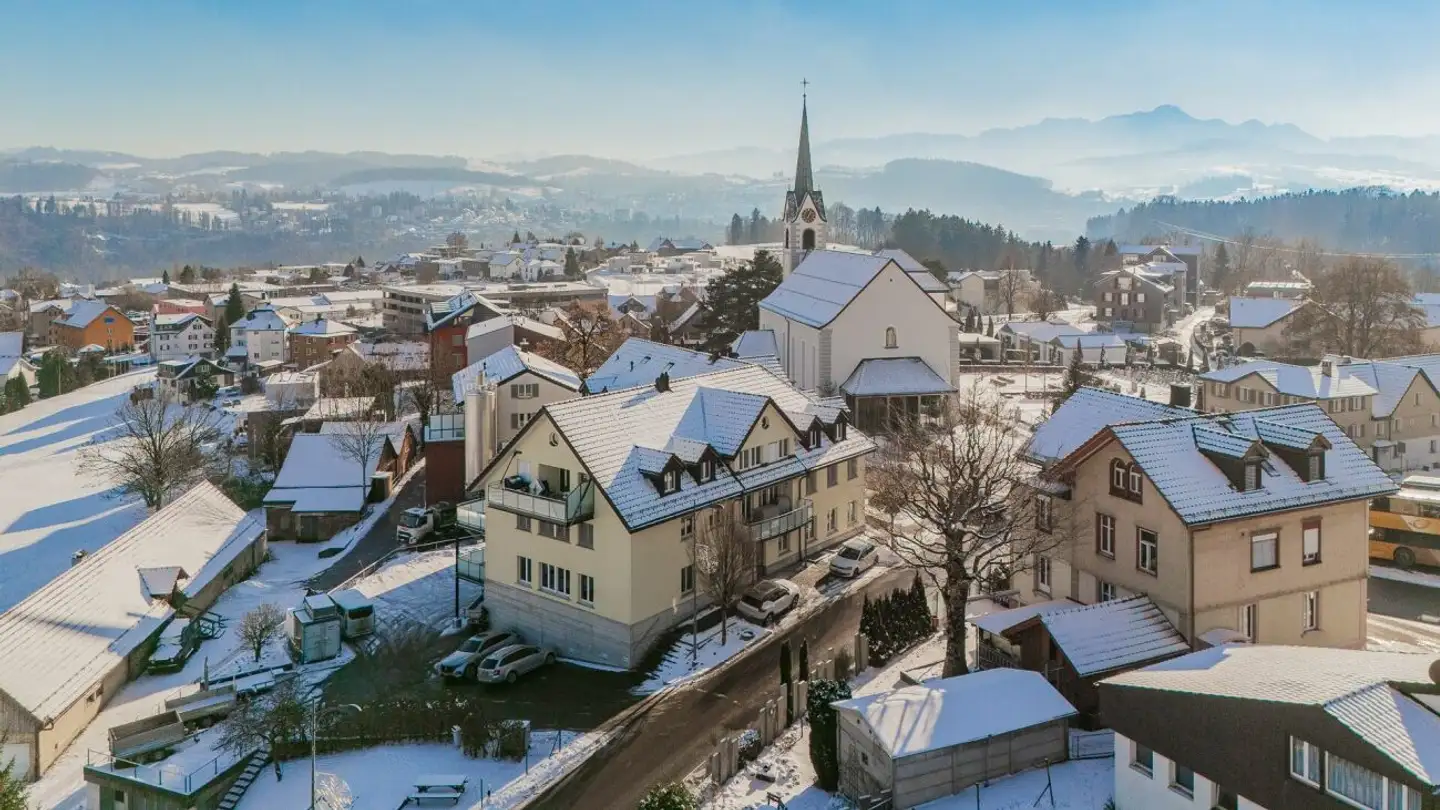 Edificio residenziale in vendita - St. Gallerstrasse 1, 9032 Engelburg - Foto 2