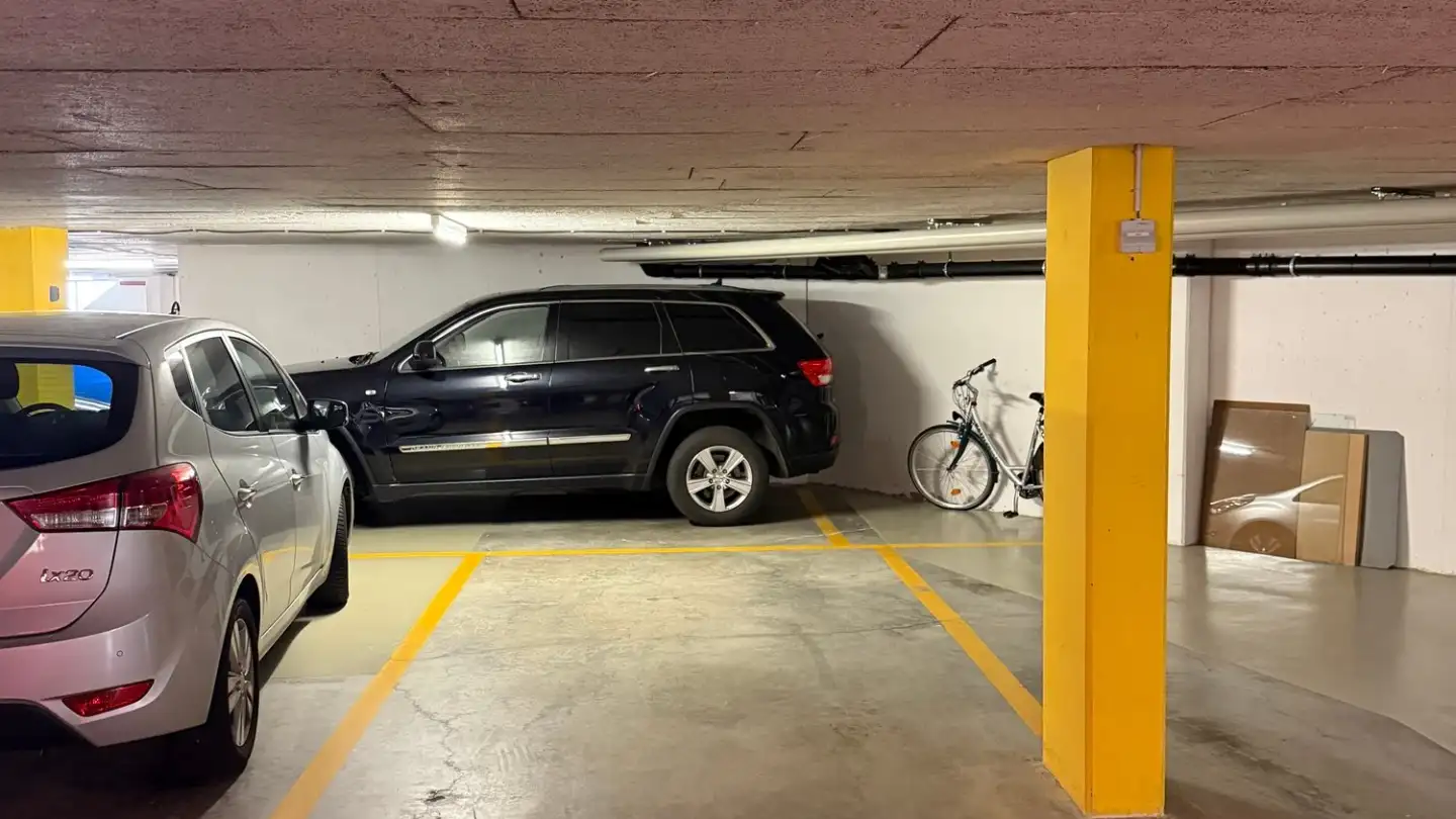 Parcheggio sotterraneo in affitto - Obermattstrasse 2, 8330 Pfäffikon ZH