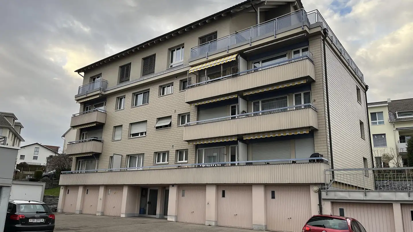 Appartement à louer - Büelhof 7, 8852 Altendorf