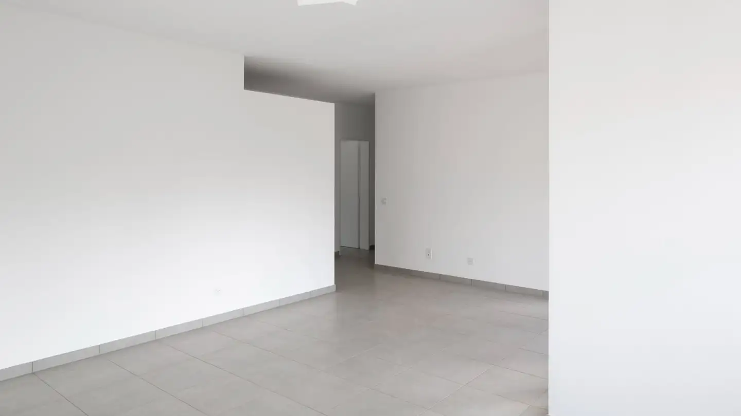 Apartment for rent - Viale C. Olgiati 20, 6512 Giubiasco - Photo 4