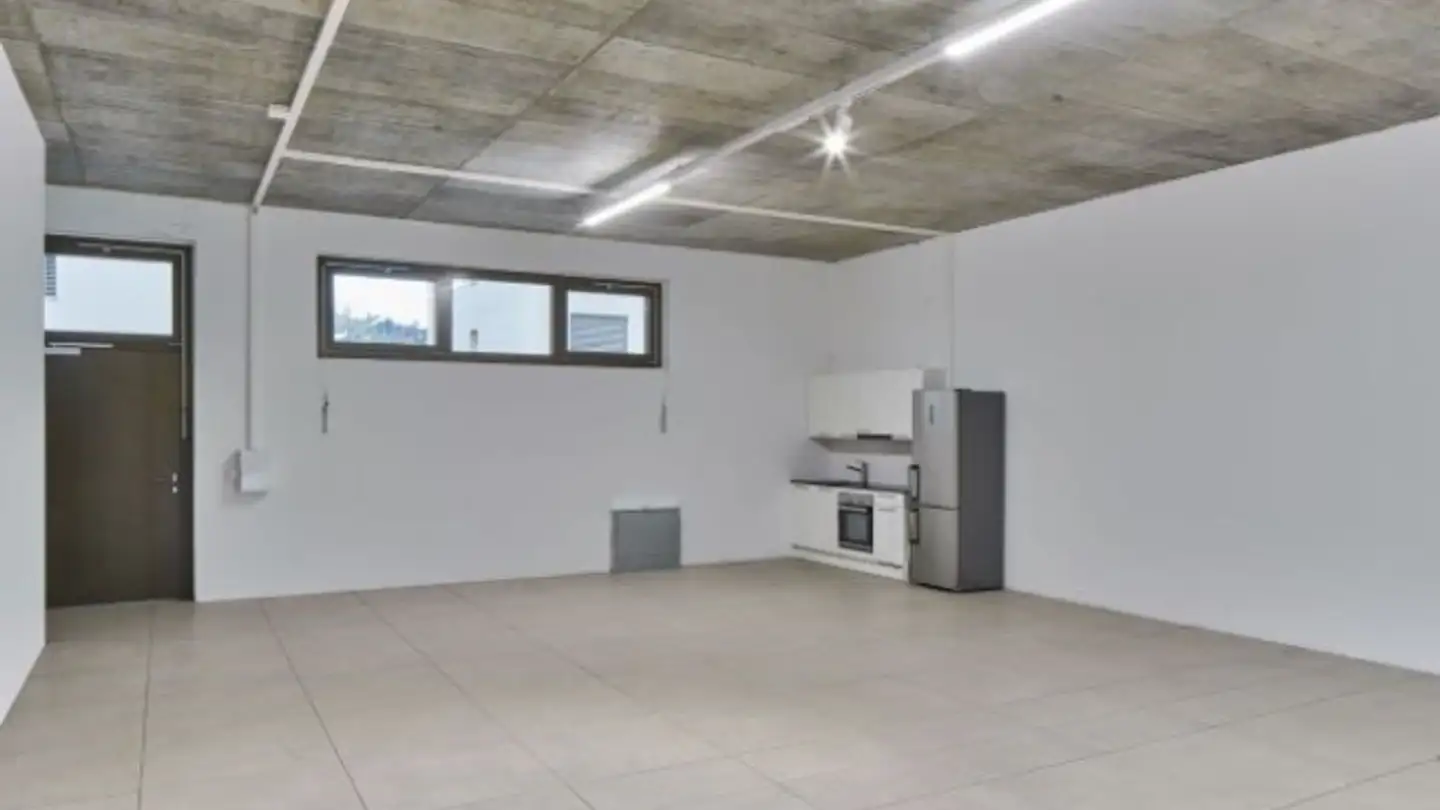 Office space for rent - Dorfstrasse 1302, 5728 Gontenschwil - Photo 2
