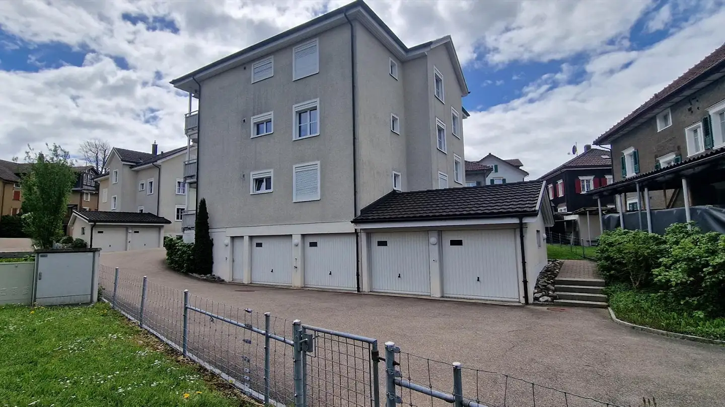 Einzelgarage mieten - Seefeldstrasse 2a, 9533 Kirchberg SG