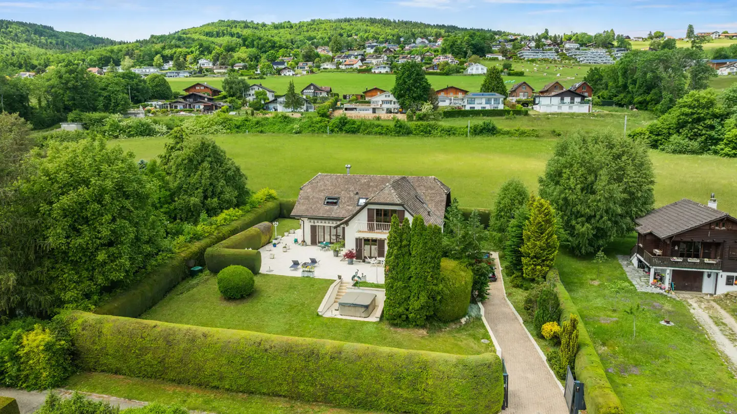 Maison individuelle à vendre - Route De Le Muids, 1273 Arzier-Le Muids