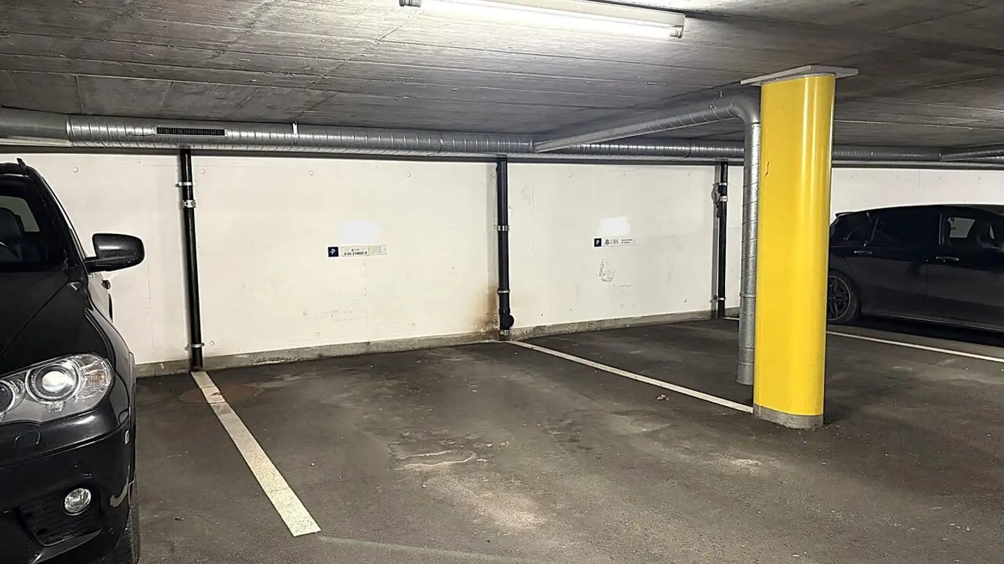 Tiefgaragenstellplatz mieten - Place De La Gare, 3960 Sierre