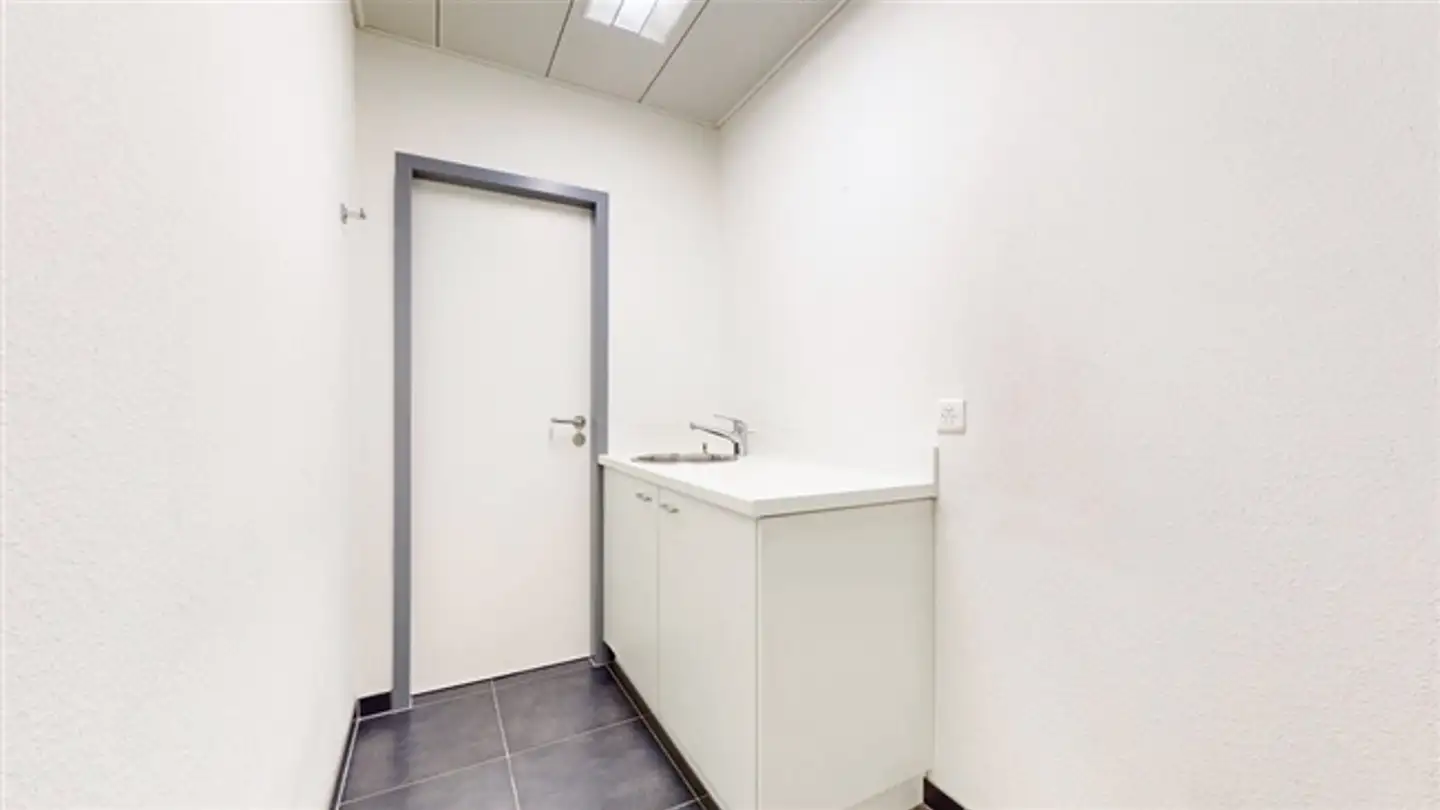 Office space for rent - Westbahnhofstrasse 1, 4500 Solothurn - Photo 4