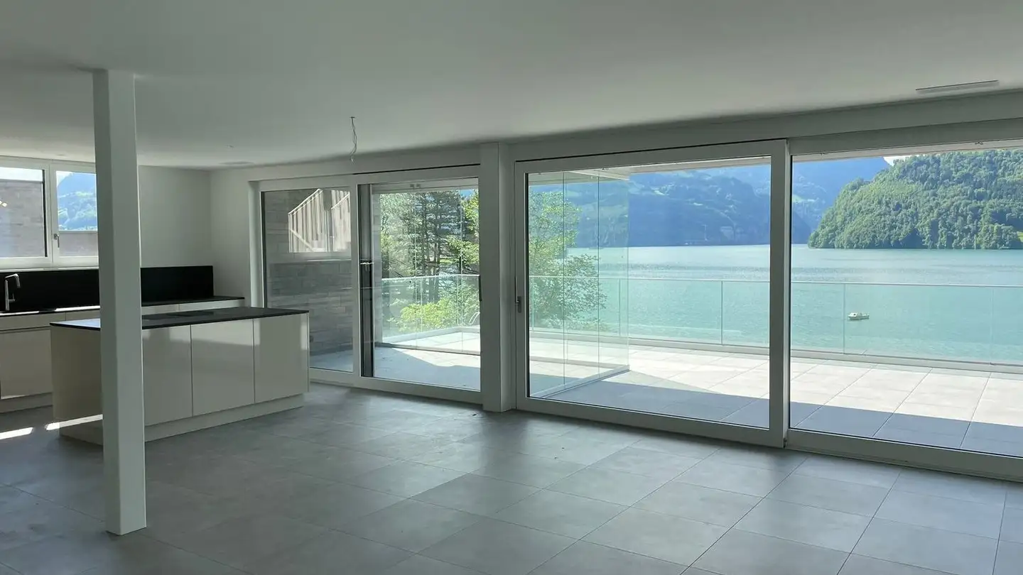 Maisonette-Wohnung mieten - 6440 Brunnen - Foto 2