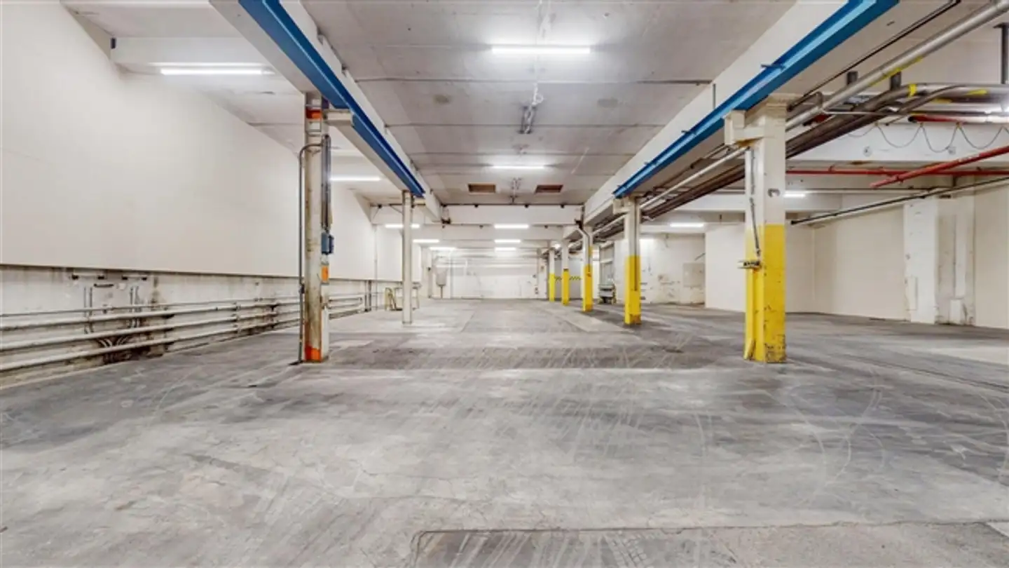 Commercial for rent - Fabrikstrasse 1, 4562 Biberist - Photo 2