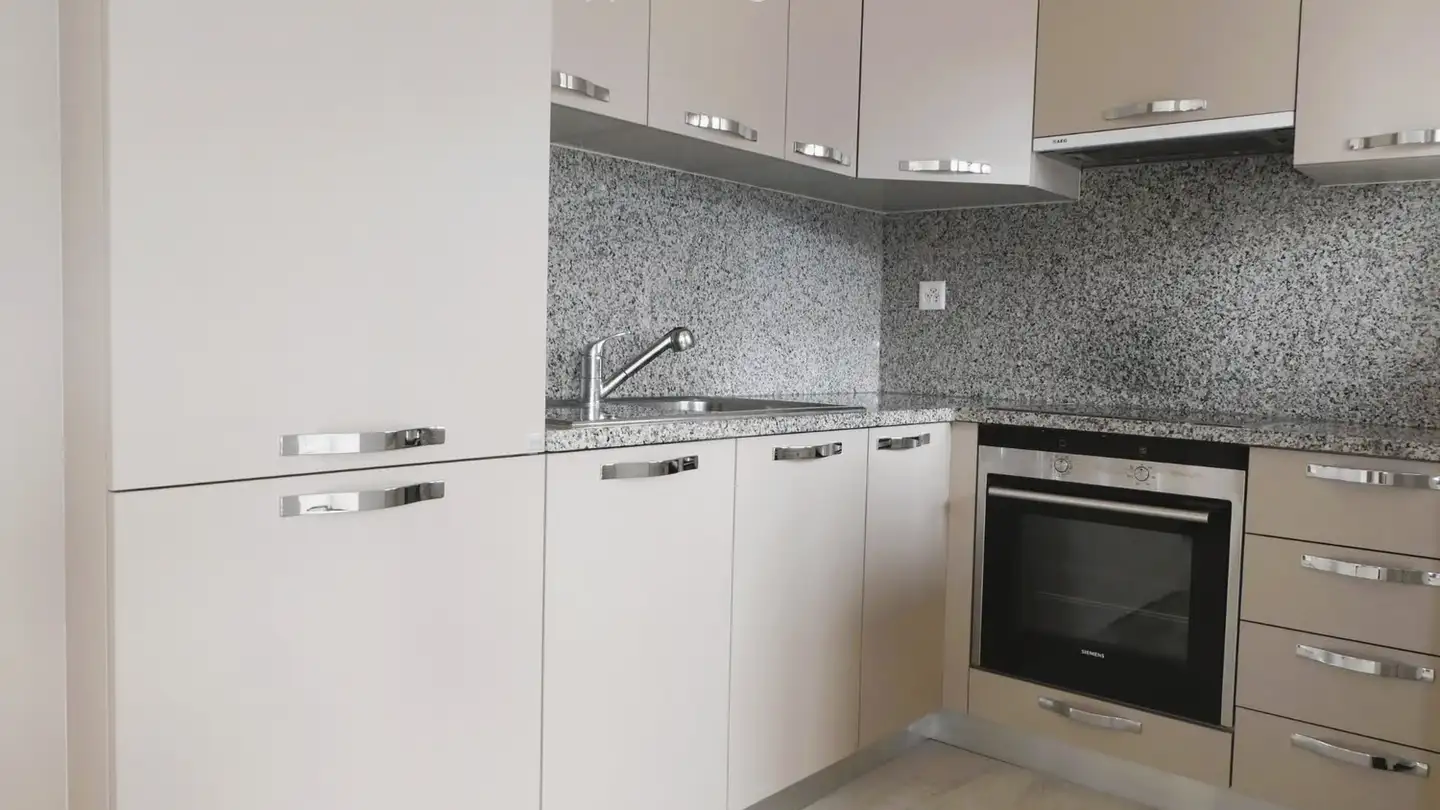 Apartment for rent - Piazza De Còzz 4, 6951 Cozzo - Photo 2