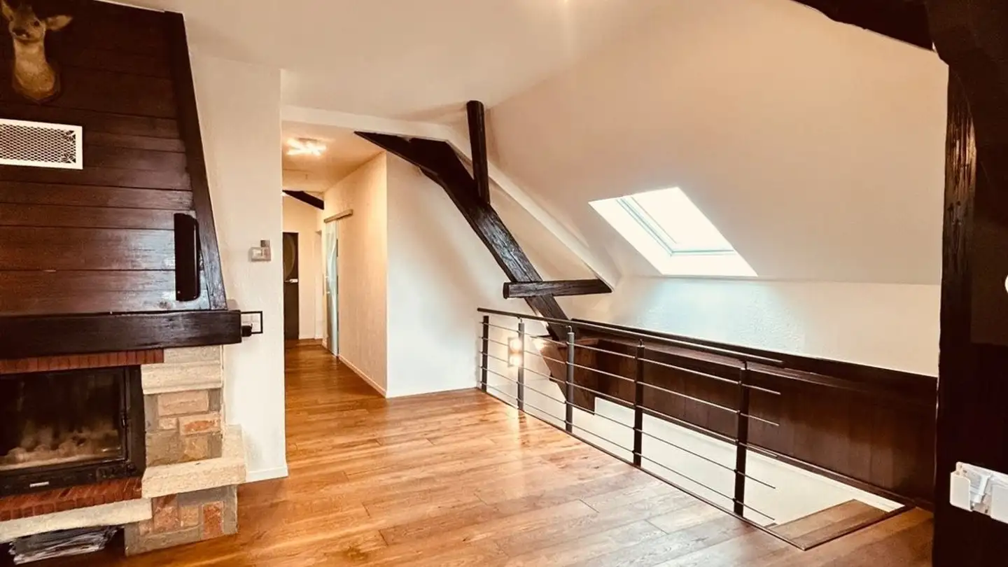 Apartment for rent - 1774 Cousset