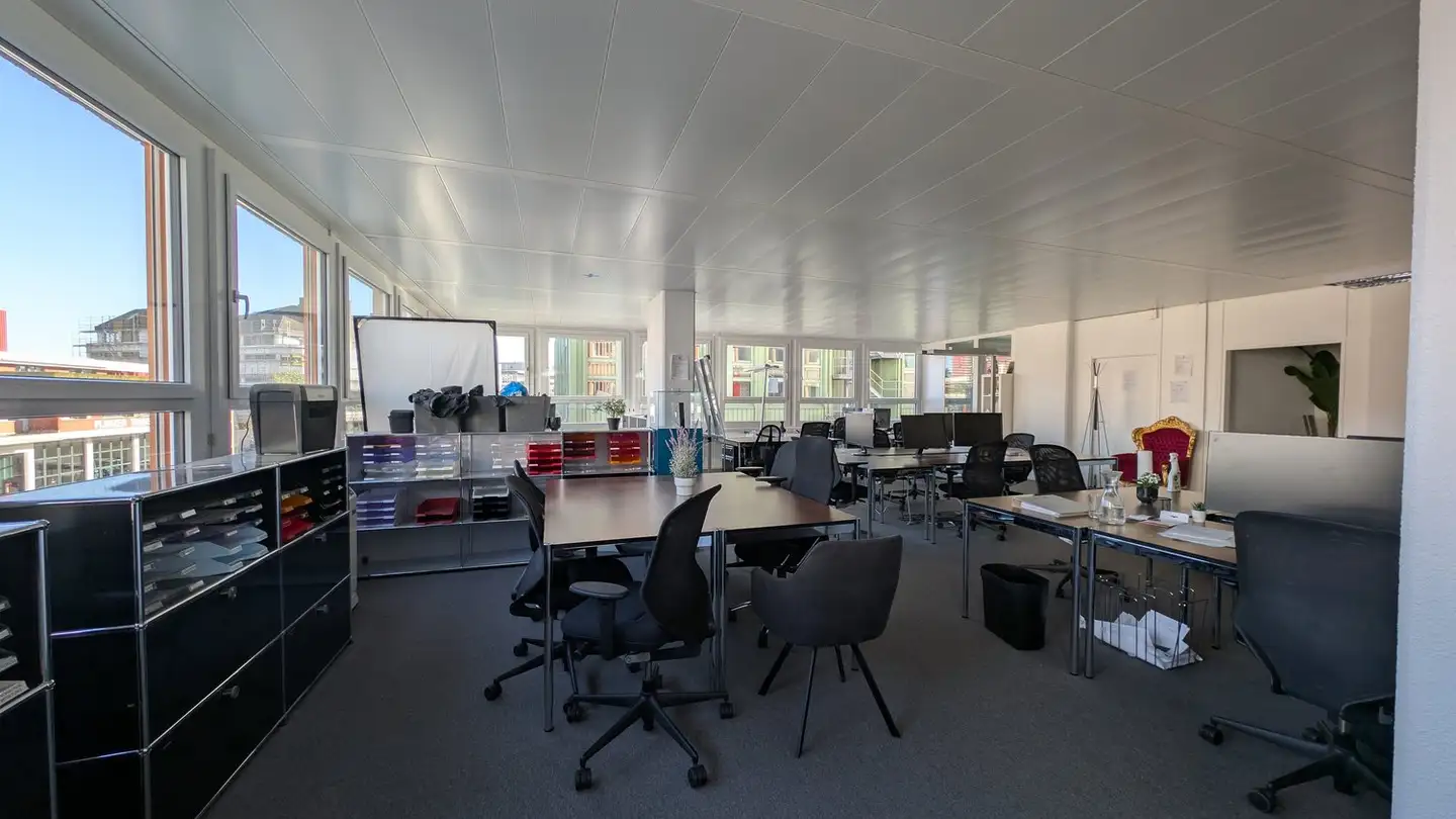 Spazio ufficio in affitto - Lerzenstrasse 19a, 8953 Dietikon