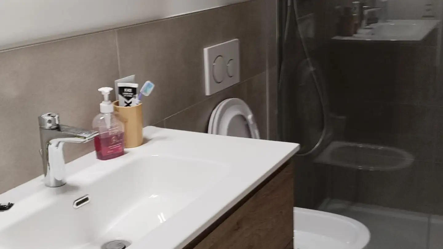 Wohnung mieten - 6850 Mendrisio - Foto 2