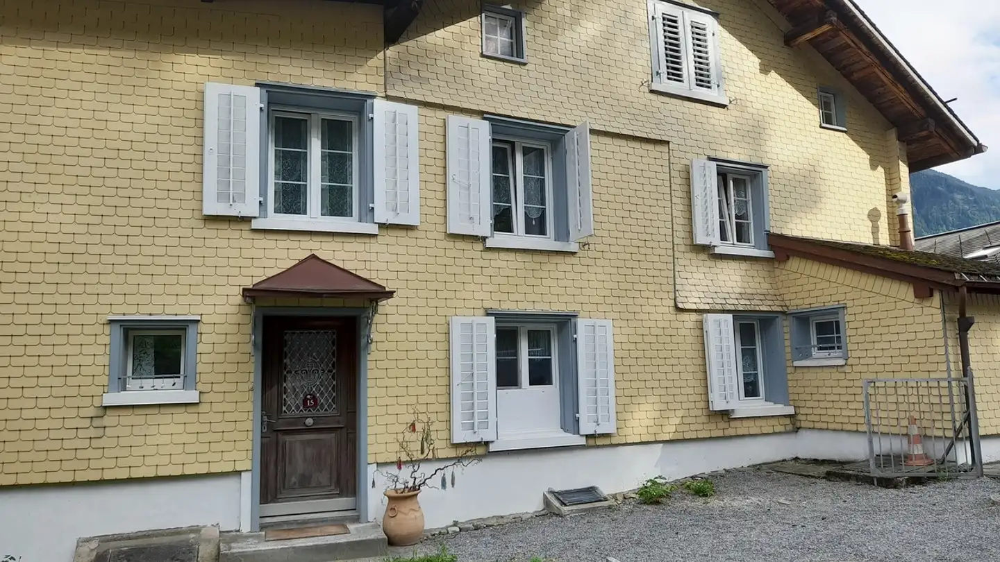 Maison atypique à vendre - 8775 Luchsingen