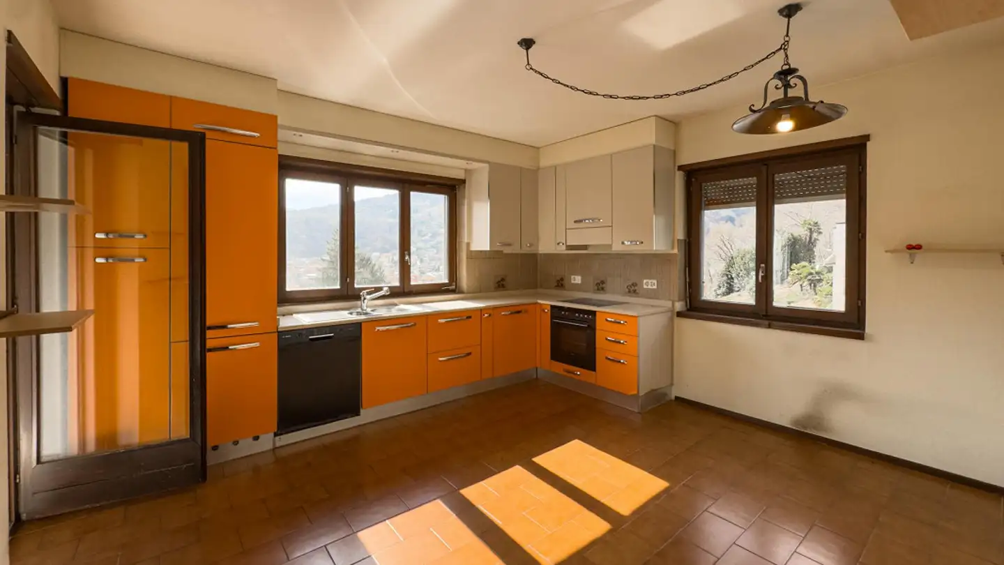 Einfamilienhaus kaufen - Villaggio Del Sole, 6988 Ponte Tresa - Foto 2
