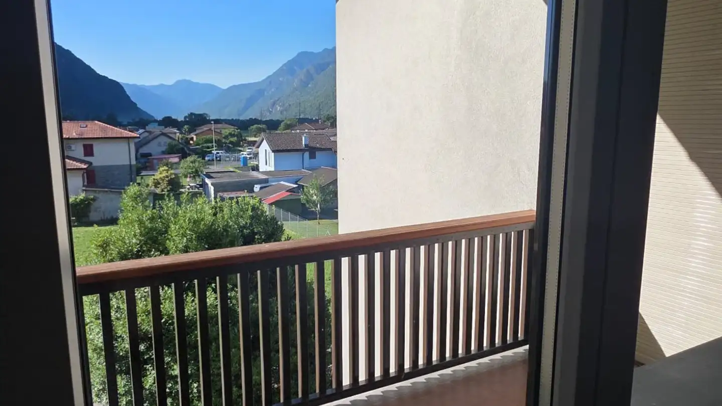 Apartment for rent - Stradone Vecchio Nord 26, 6710 Biasca - Photo 2