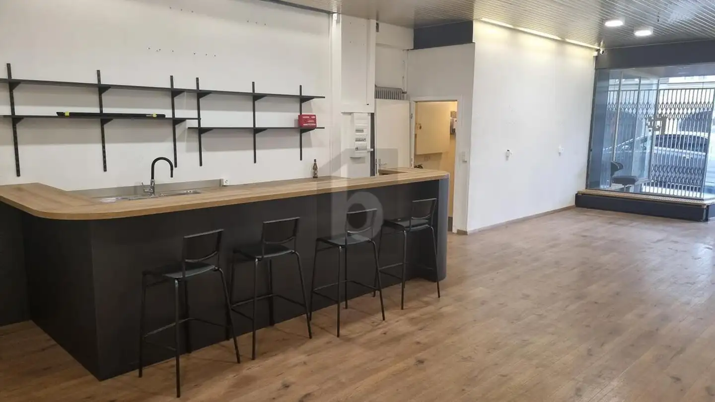 Commercial for rent - 1700 Fribourg - Photo 2