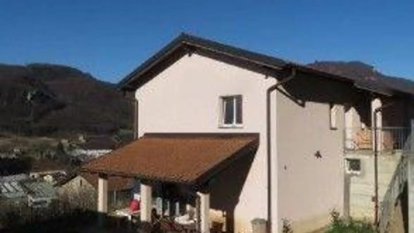 Einfamilienhaus kaufen - Alle Cantine Di Sotto, 6850 Mendrisio