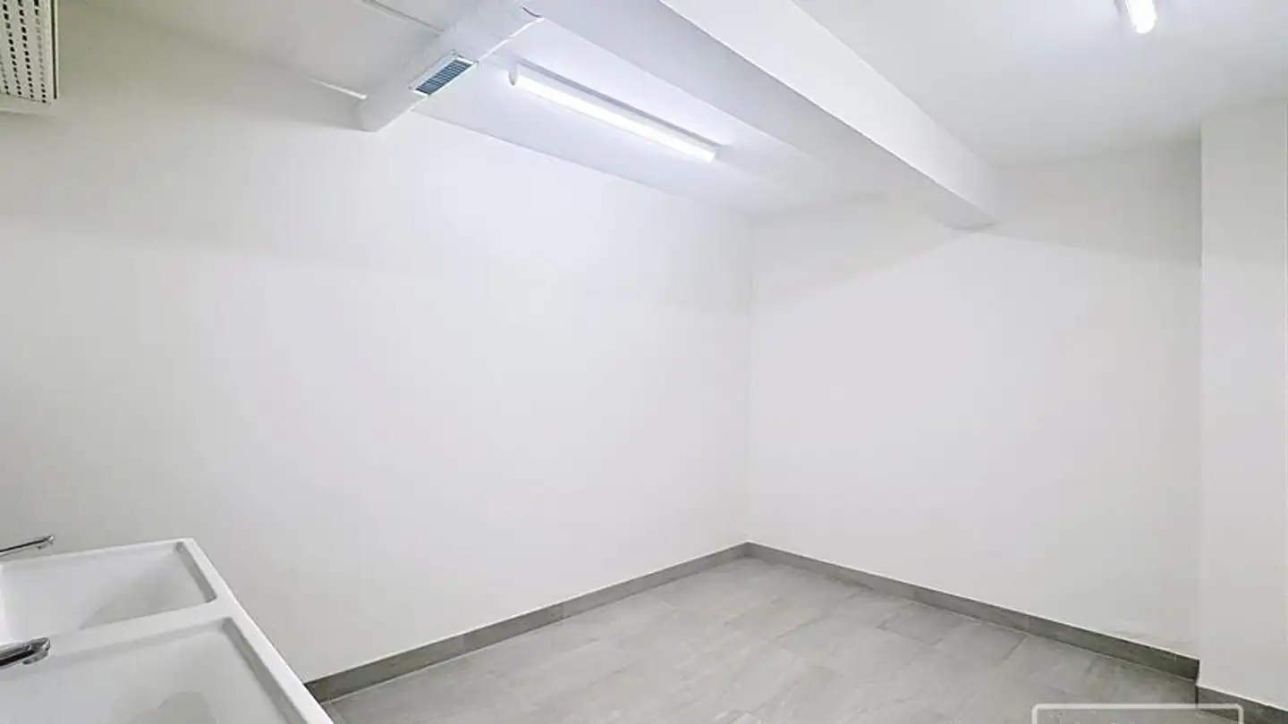 Bureau à louer - Rue Centrale 1, 1350 Orbe - Photo 4