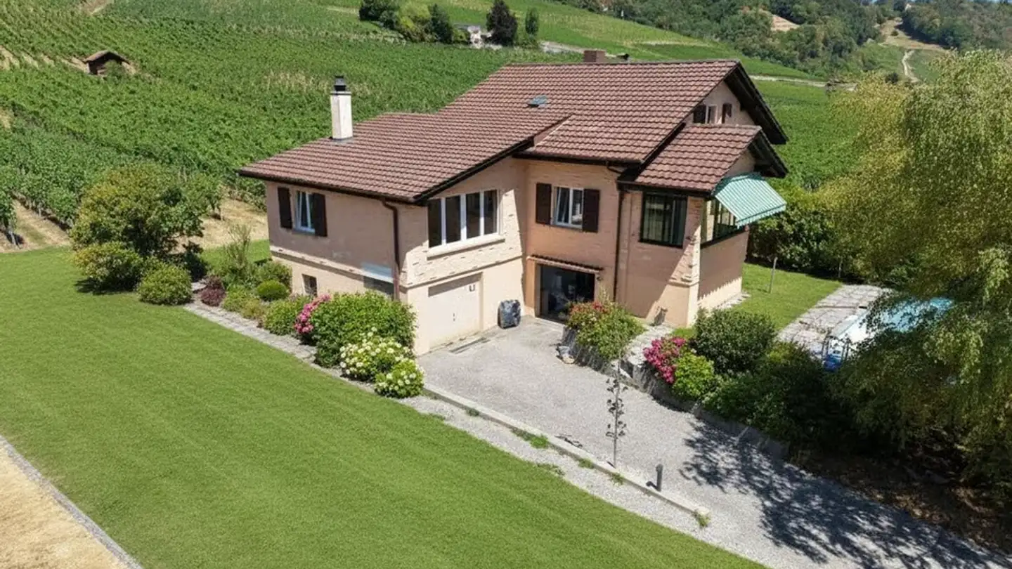 Casa singola in vendita - 2088 Cressier NE